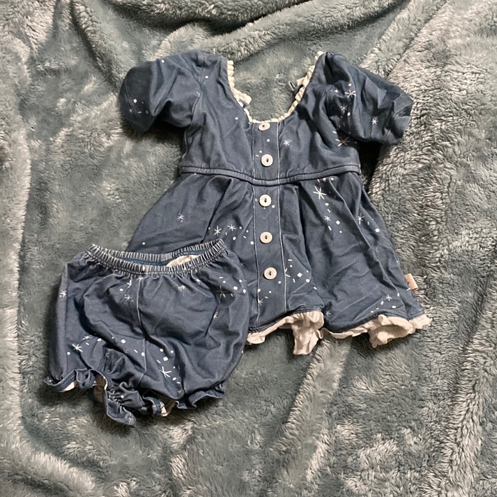 6m OmiJo with bloomers
